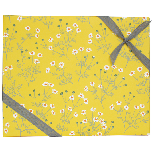 Smudge Ink - Chamomile Gift Wrap