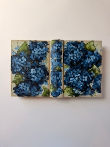 Hydrangea Hand Painted Bible