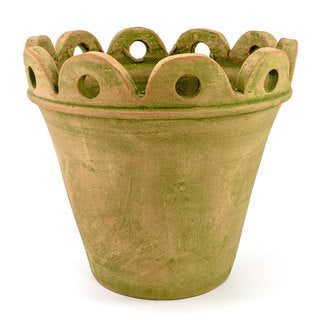 Court Pendu Garden Pot