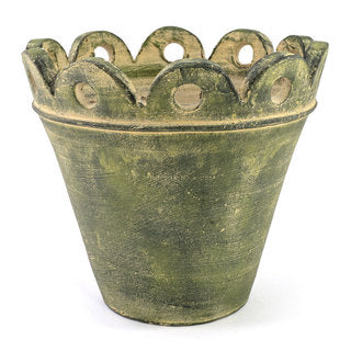 Court Pendu Garden Pot