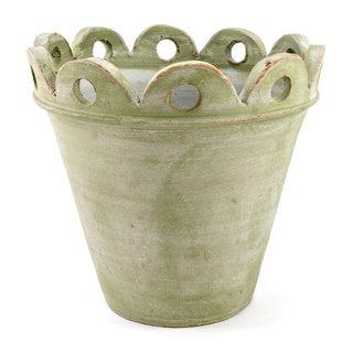 Court Pendu Garden Pot