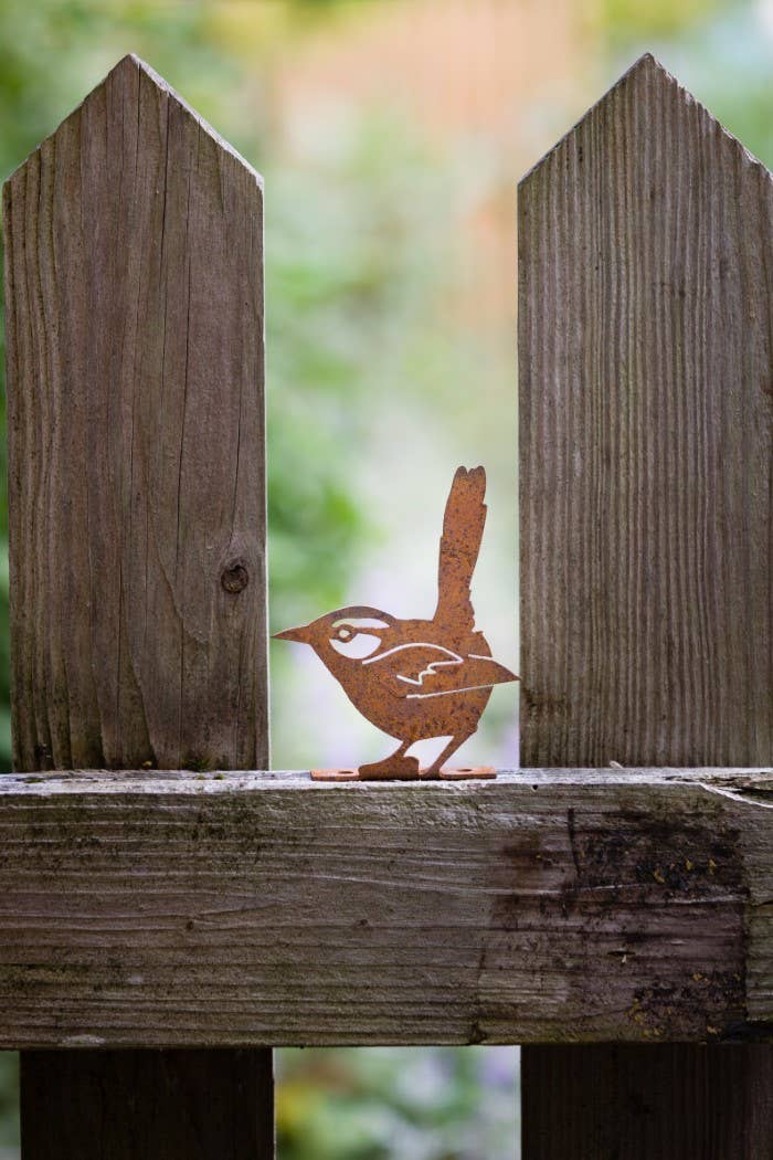 Elegant Garden Design - House Wren Tab