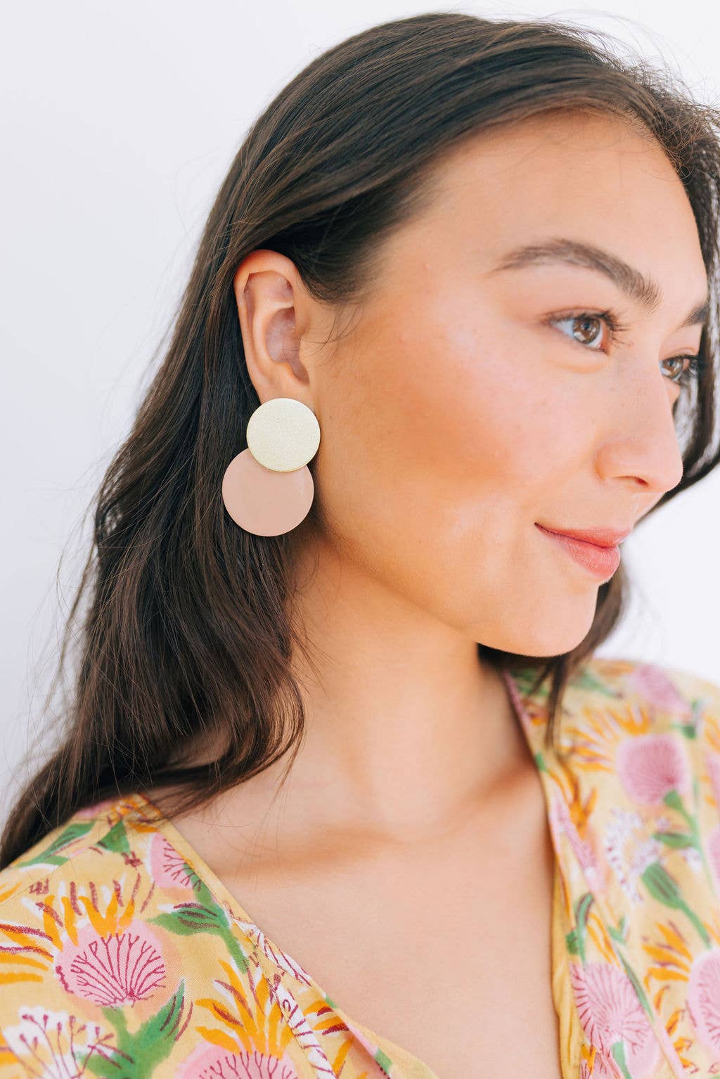 Sunshine Tienda - Sandy Metallic Circle Earrings