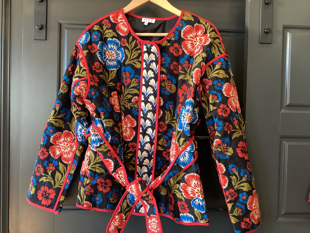 Isolde Black Jacket