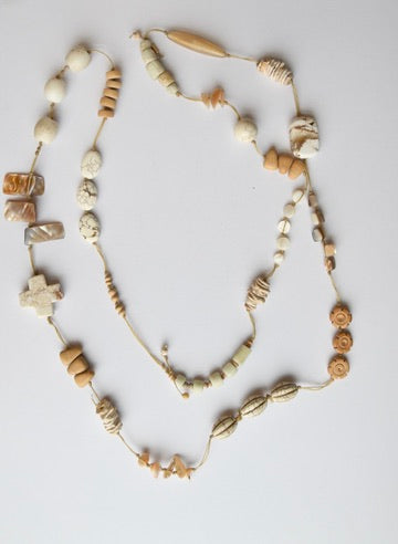 White/Natural Long Necklace