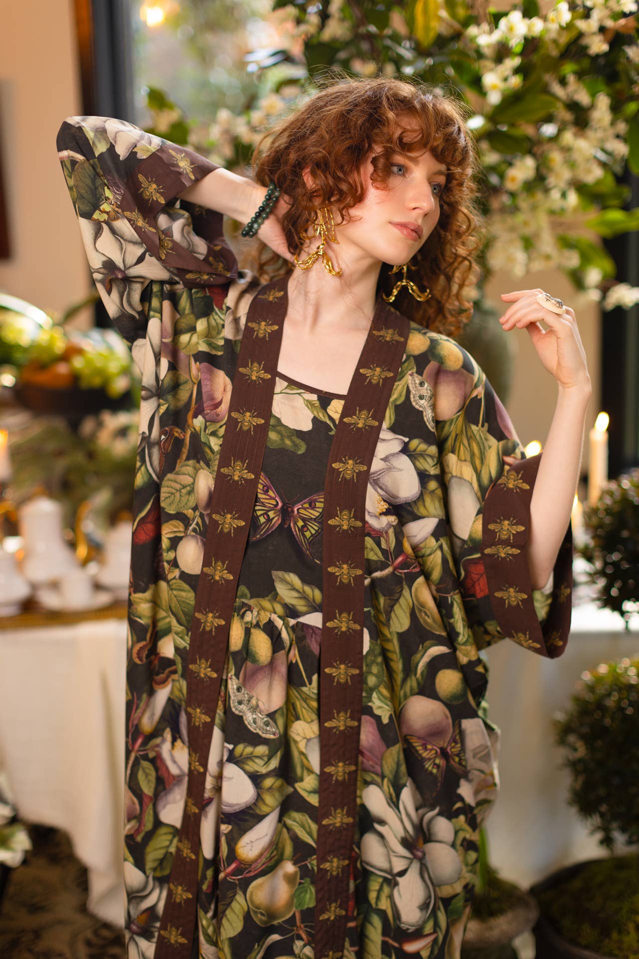 Market of Stars (USA) - Fleur De Lune Opera Duster Kimono Robe w/ Florals & Bees
