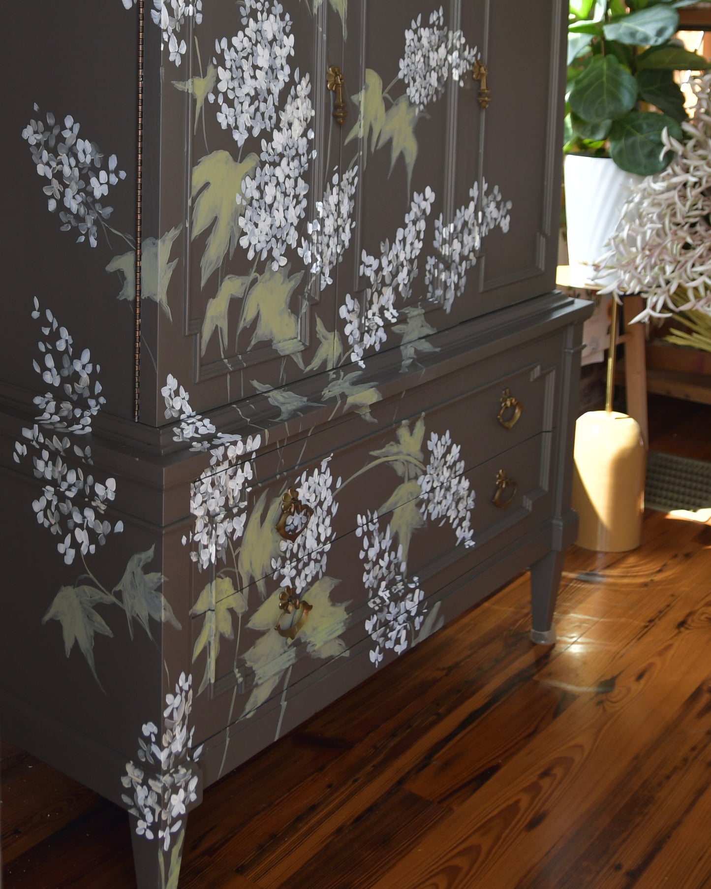 Oakleaf Hydrangea Hand Painted Vintage Cabinet