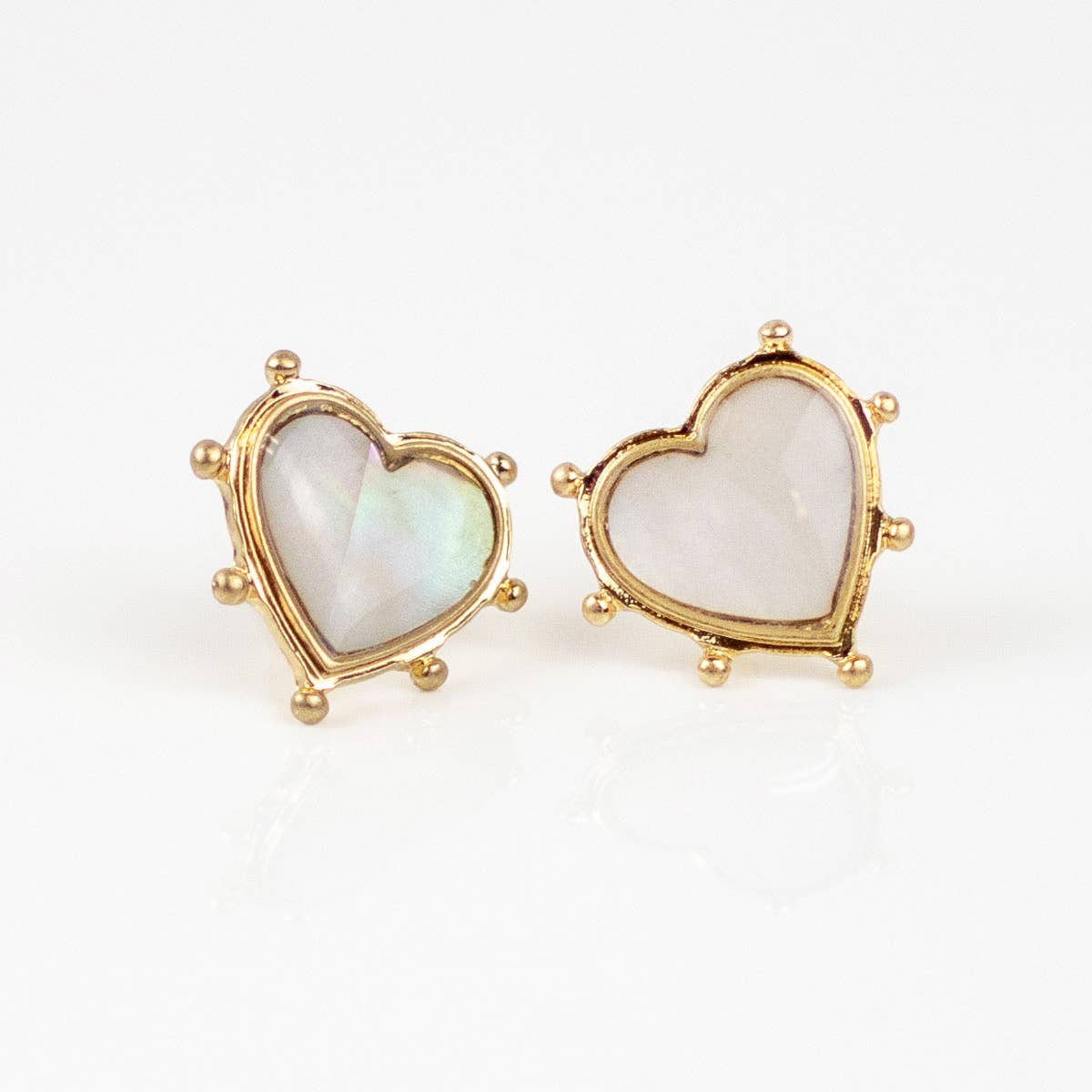 The Royal Standard - Alma Heart Stud Earrings   White/Gold   .75"