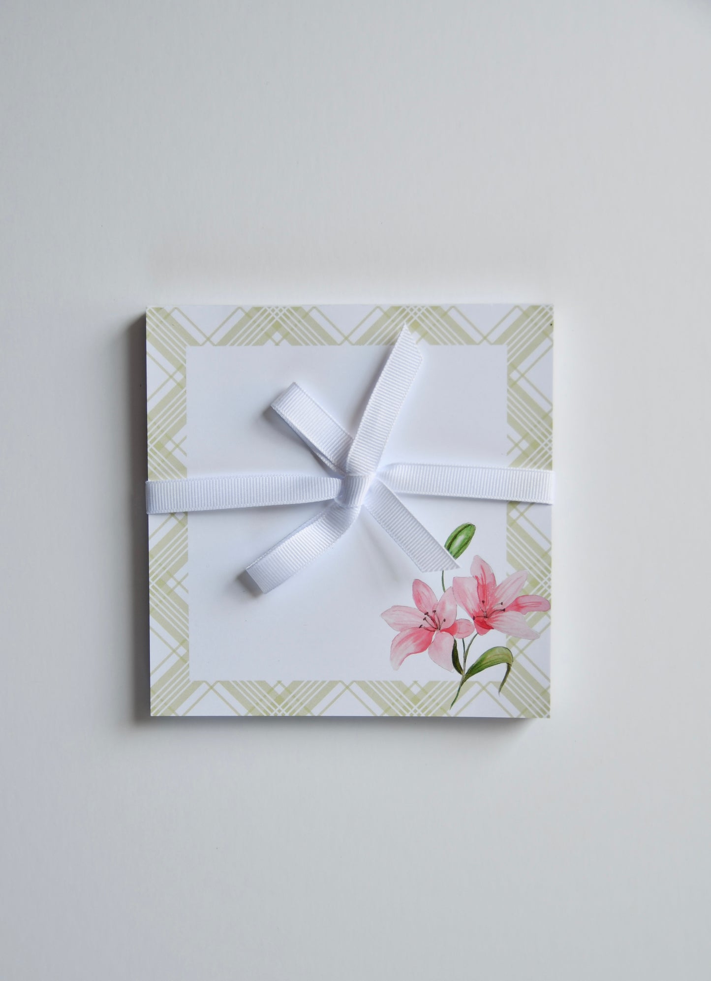 Lillies 5x5 Notepad