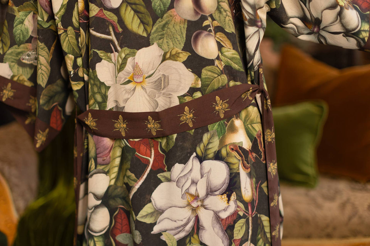 Market of Stars (USA) - Fleur De Lune Opera Duster Kimono Robe w/ Florals & Bees