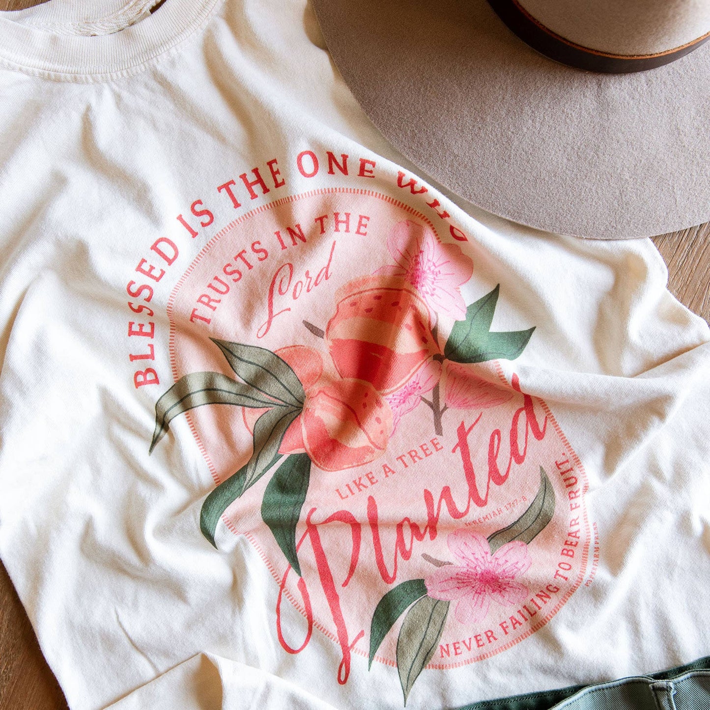 Paper Farm Press - Peach Faith Tee: S