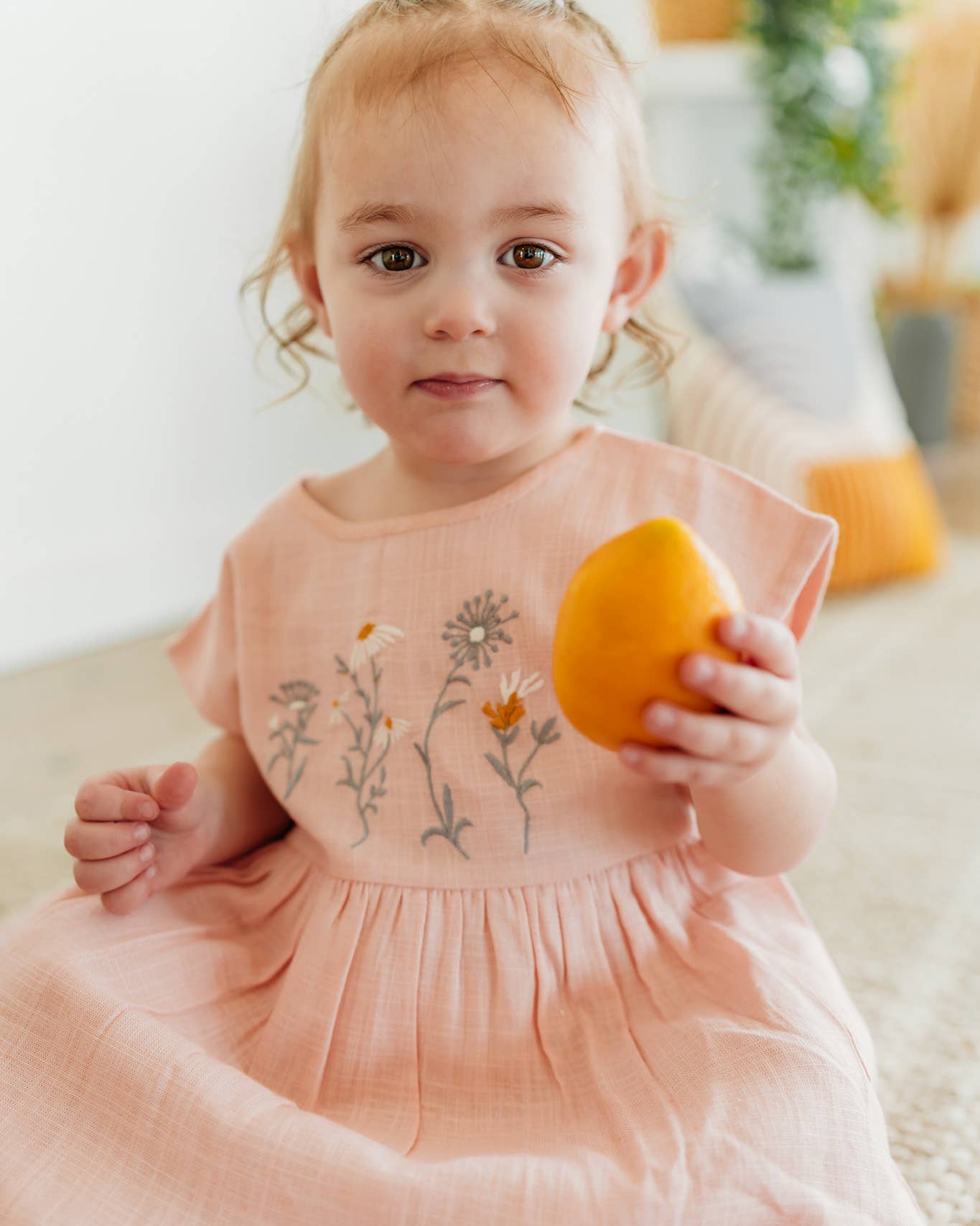 Viverano Organics - Alicia Embroidered Daisy Baby Dress + Bloomer (Linen Blend)