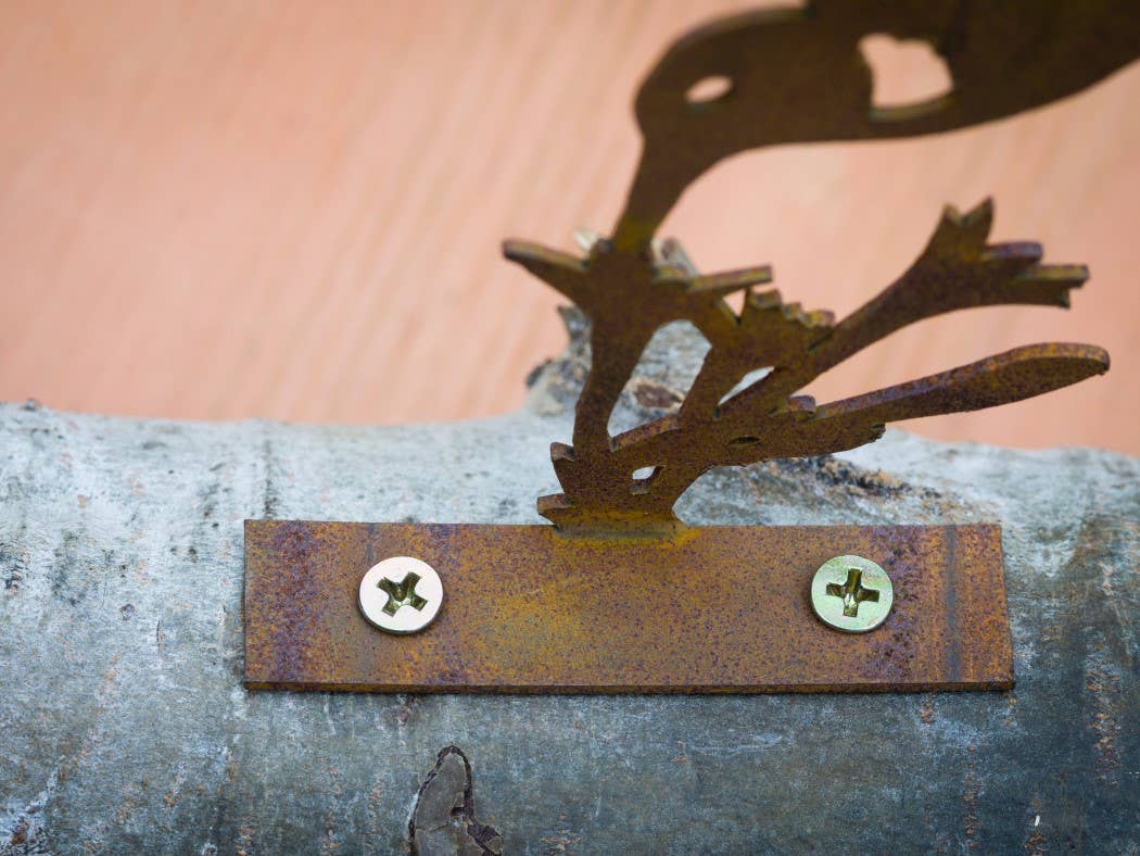 Elegant Garden Design - Hummingbird with Flower Tab