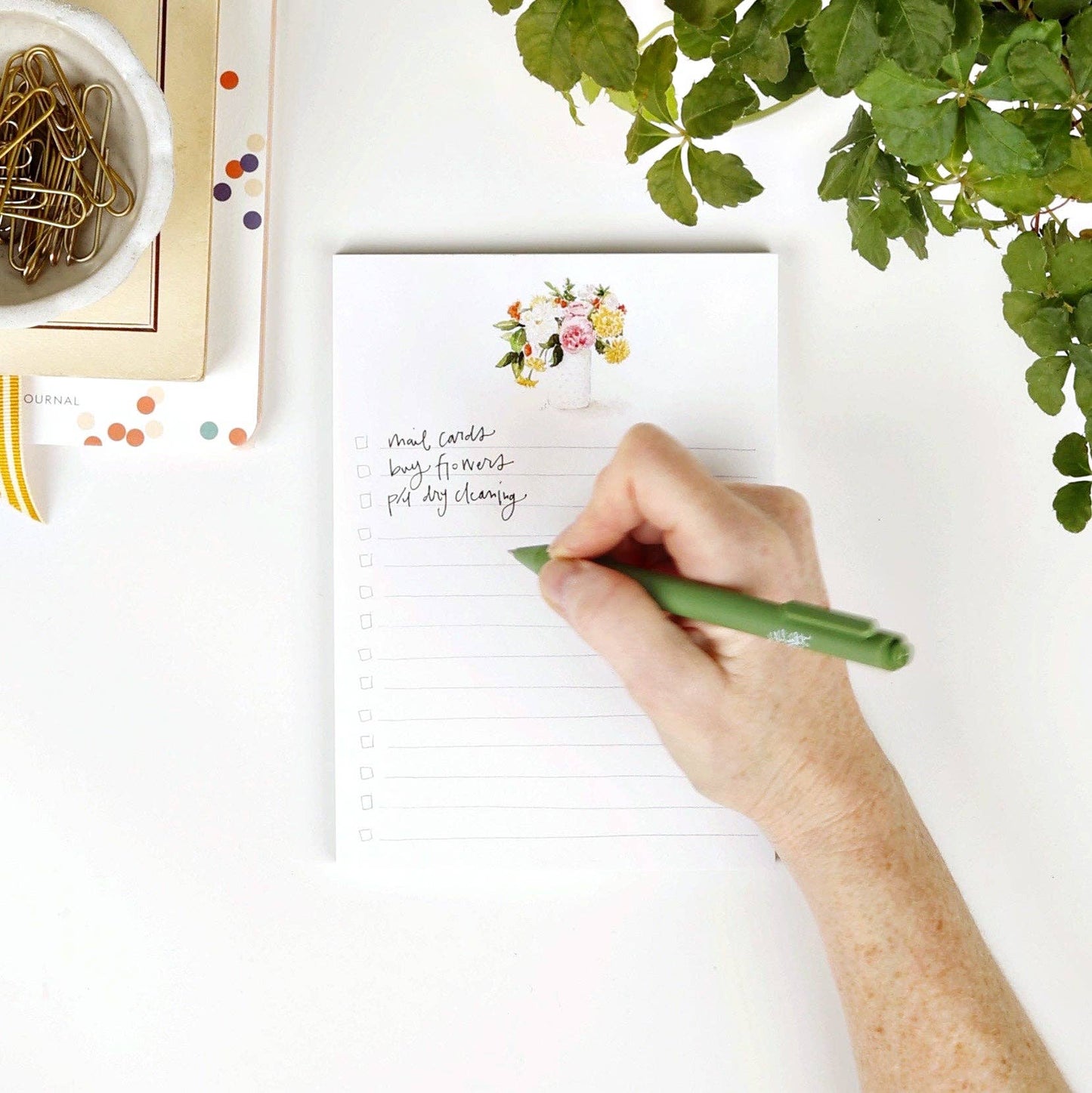 emily lex studio - checklist notepad: Hydrangea bouquet