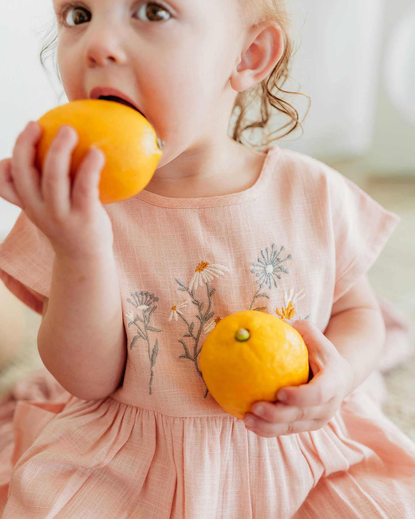 Viverano Organics - Alicia Embroidered Daisy Baby Dress + Bloomer (Linen Blend)