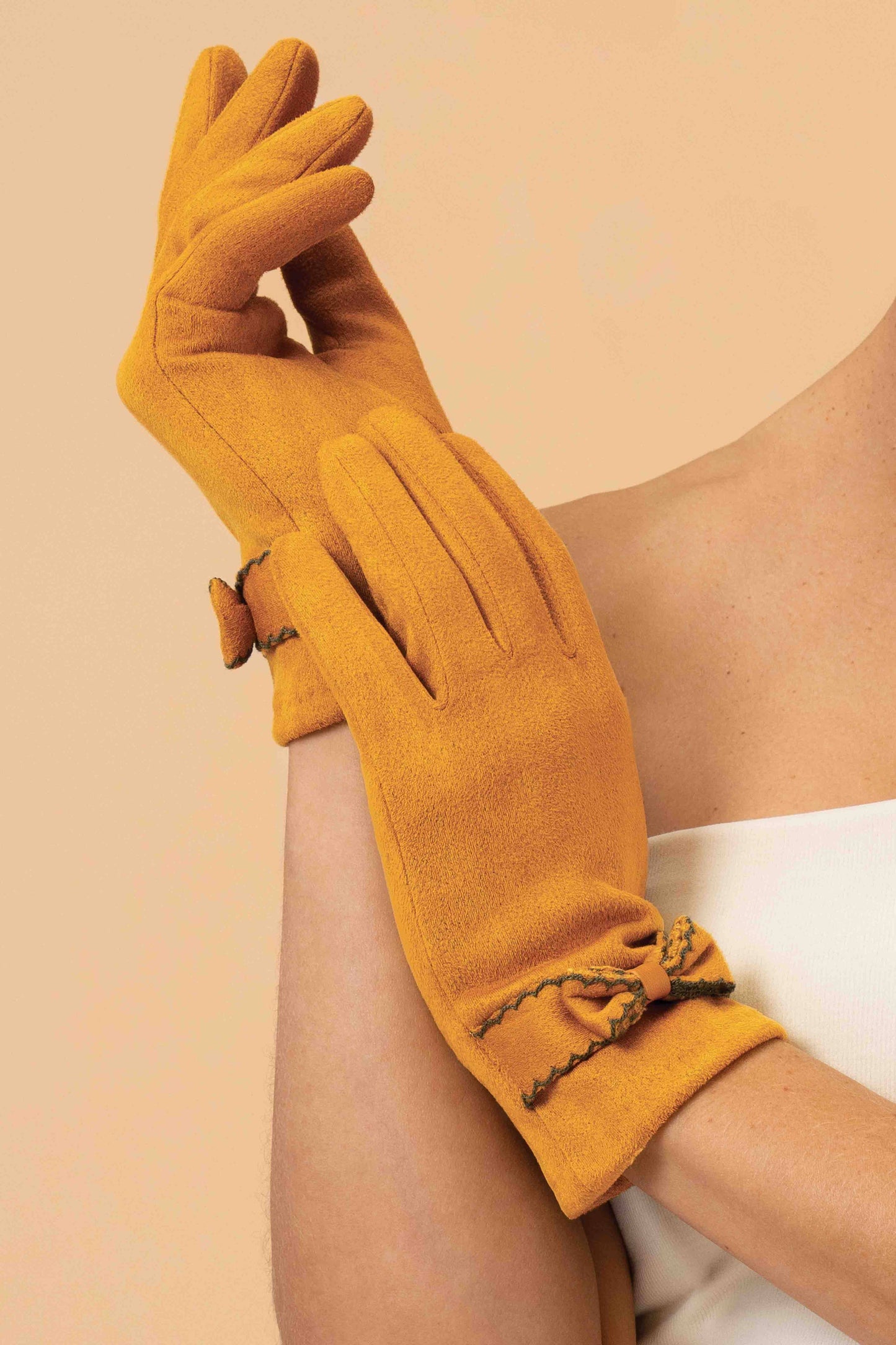 Powder Design inc - Fenella Gloves - Mustard