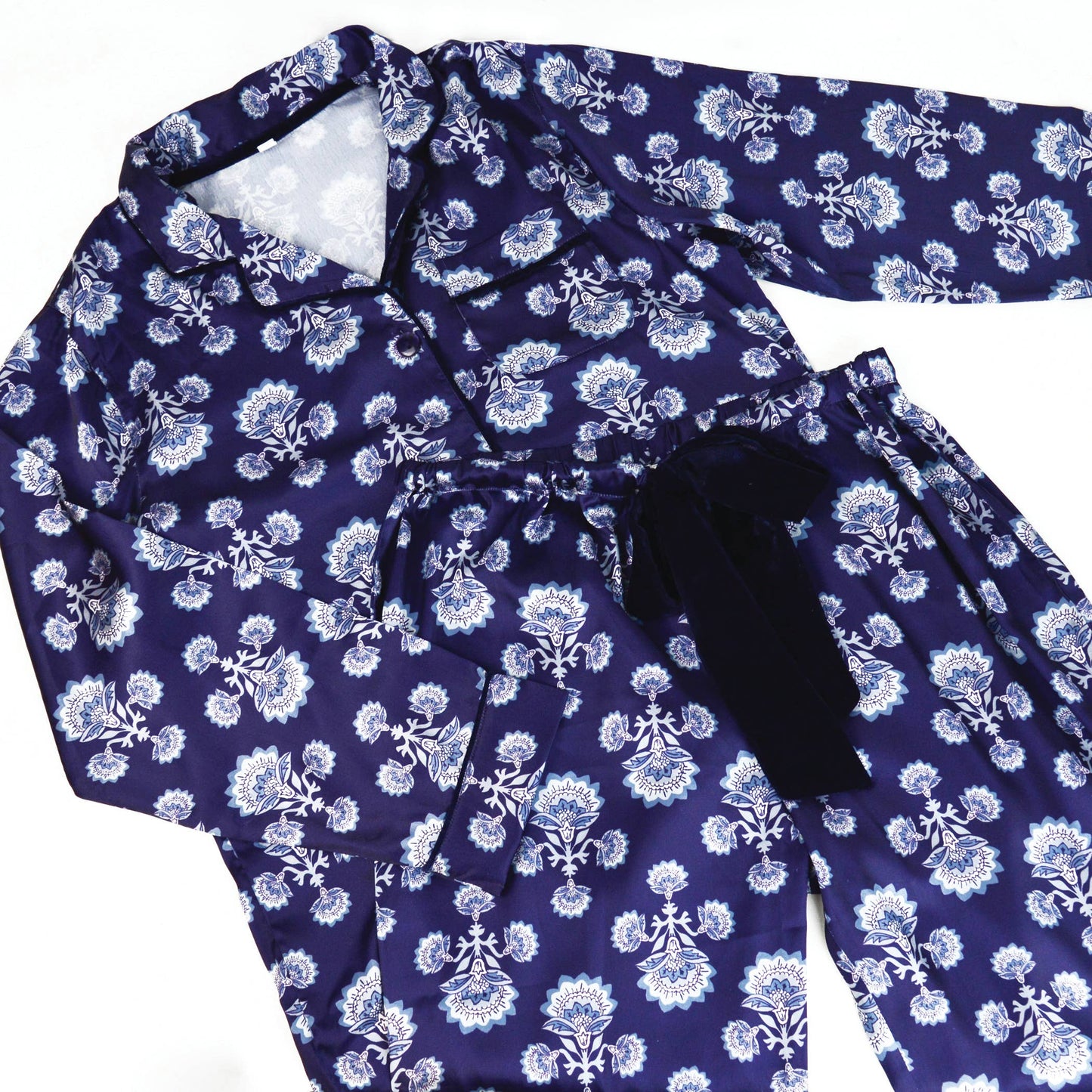 8 Oak Lane - Navy Fan Satin Pant PJ Set: Medium