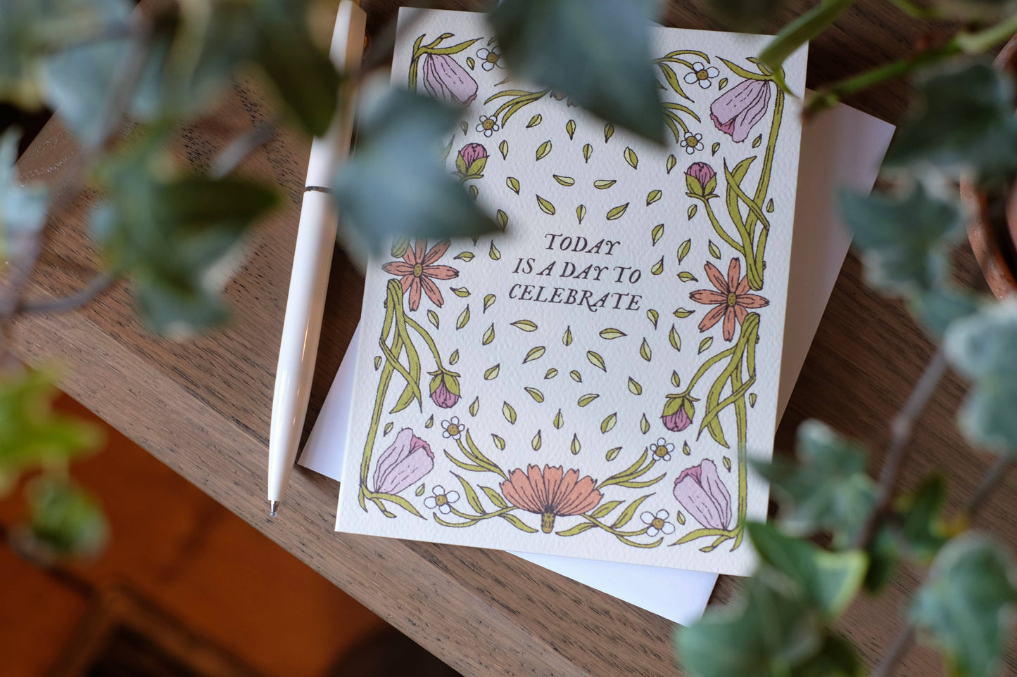 annalisa v. sawtell - Floral Confetti | Boxed Card Set of 8 | A2