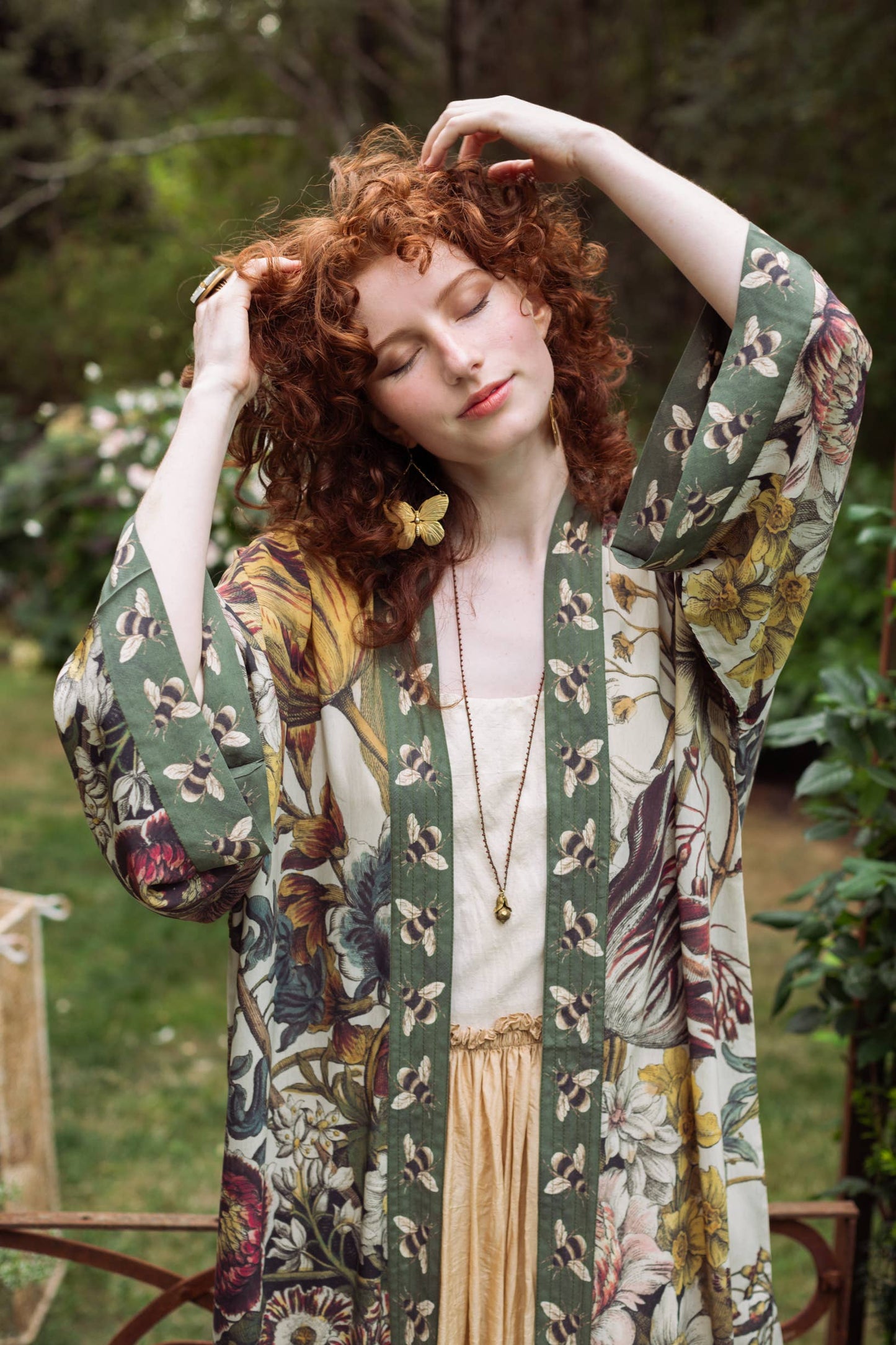 Market of Stars - Love Grows Wild Floral Bamboo Kimono Duster Robe with Bees