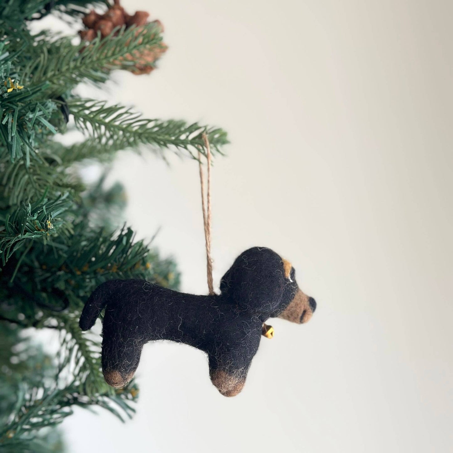 Deer Harbour Design - Felt Ornament - Dachshund Dog: Black