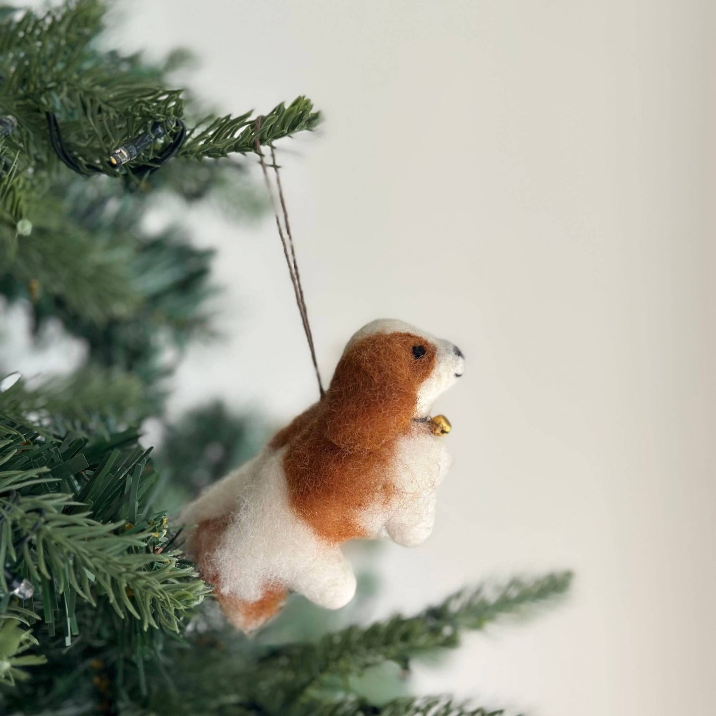 Deer Harbour Design - Felt Ornament - Cavalier King Charles Spaniel Dog: With Christmas Hat