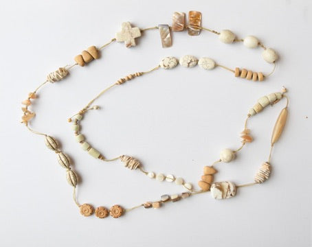 White/Natural Long Necklace