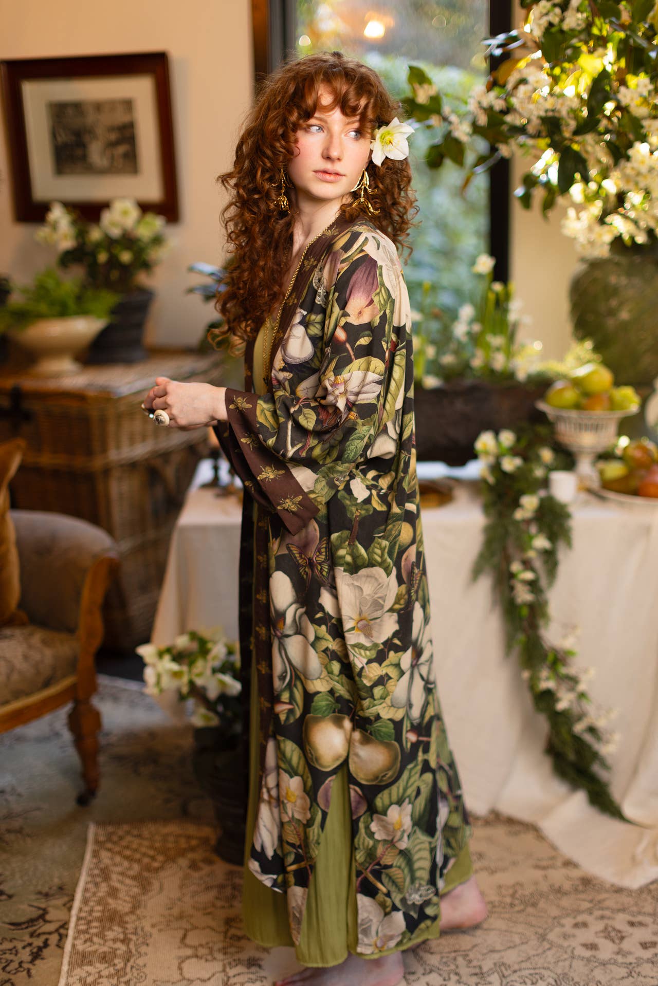 Market of Stars (USA) - Fleur De Lune Opera Duster Kimono Robe w/ Florals & Bees