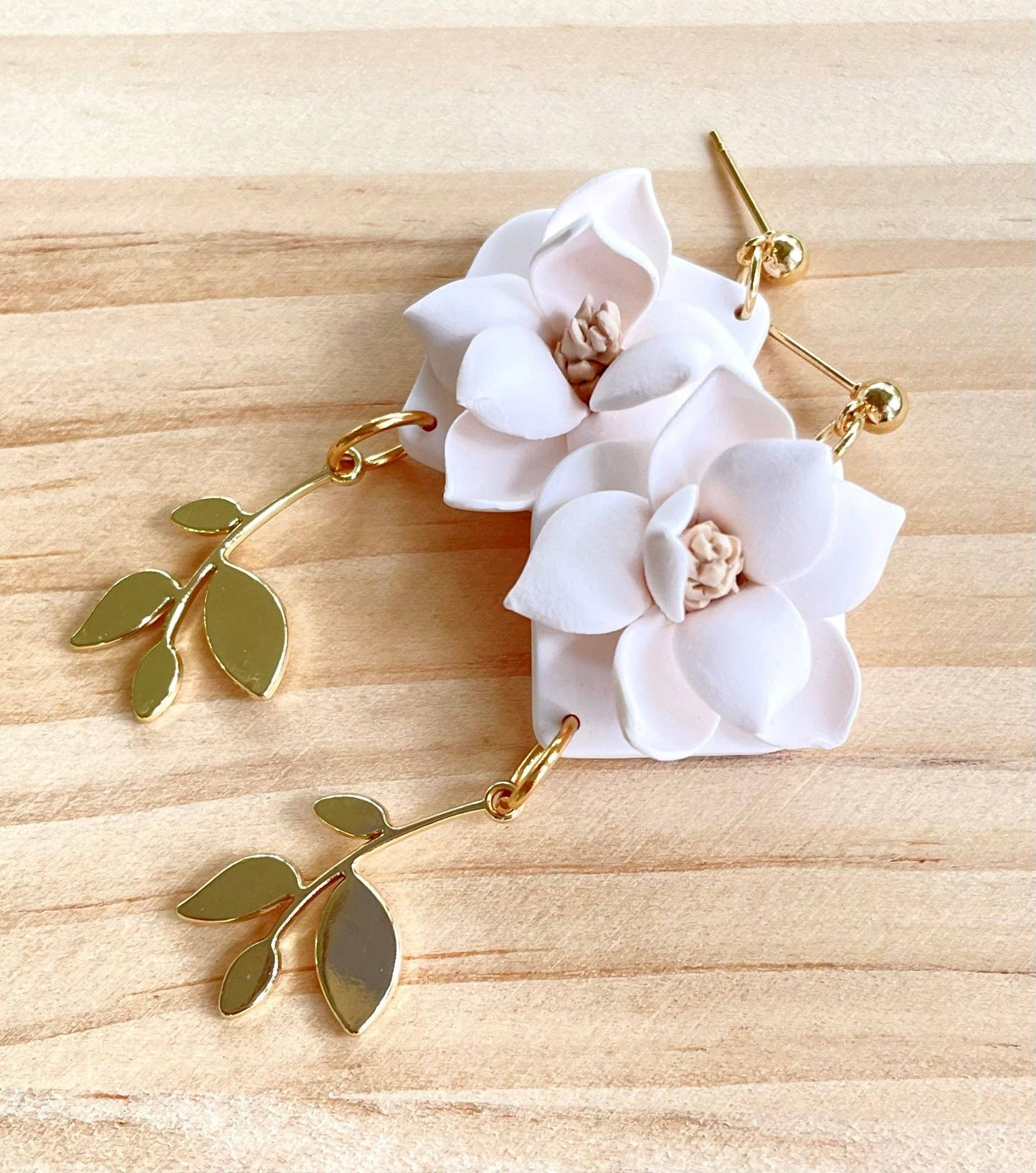 Magnolia Design Company - Signature Magnolia Flower