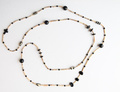 Black/Natural Long Necklace