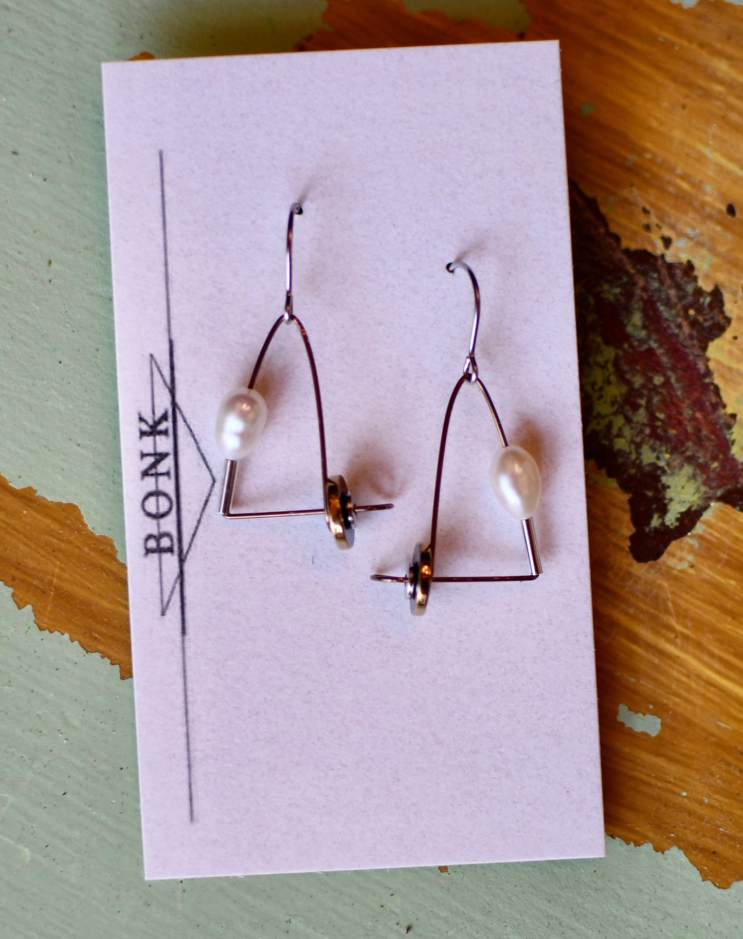 Triange Pearl Earrings