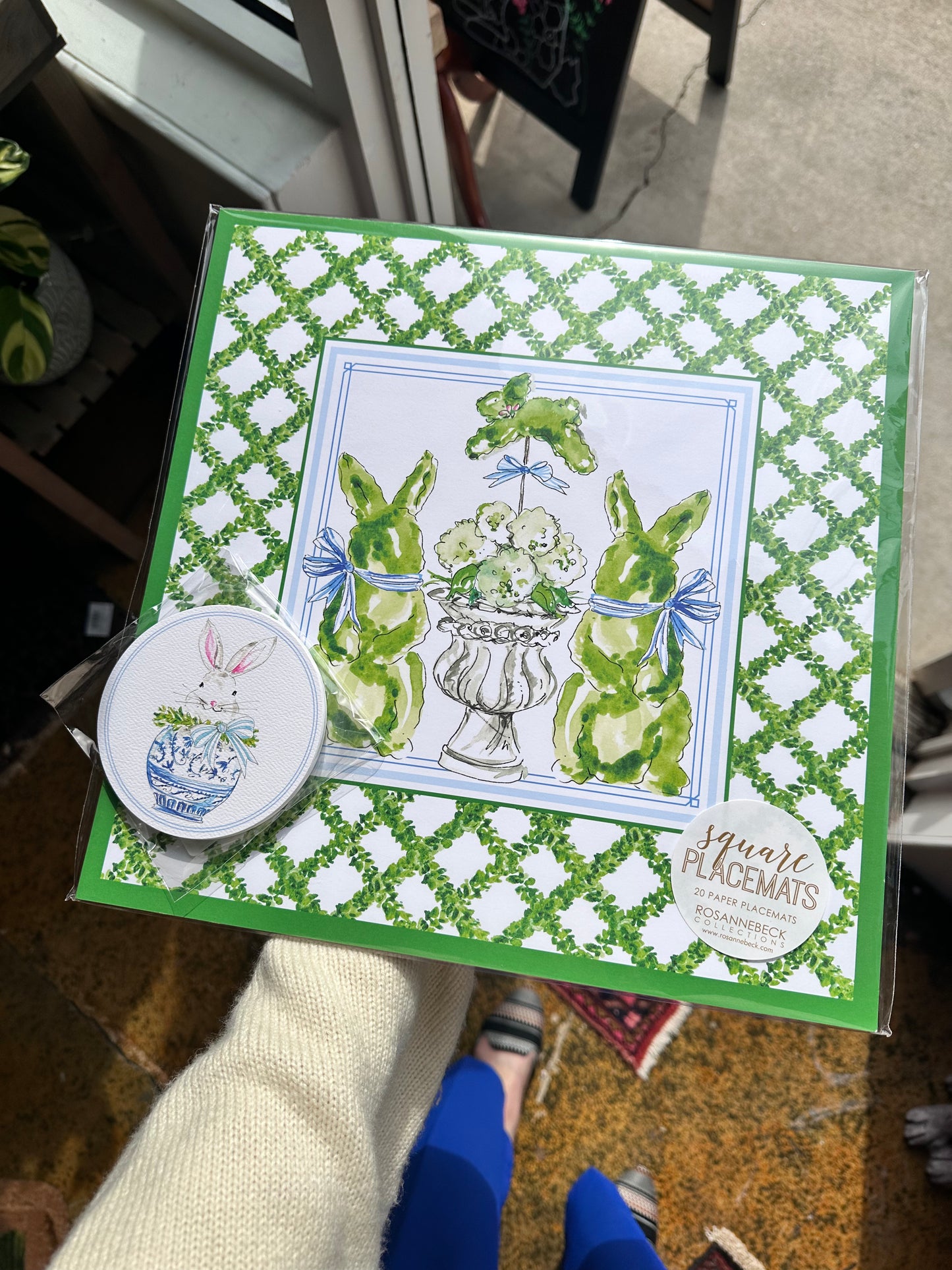 Bunny & Topiaries Square Placemat 20 ct