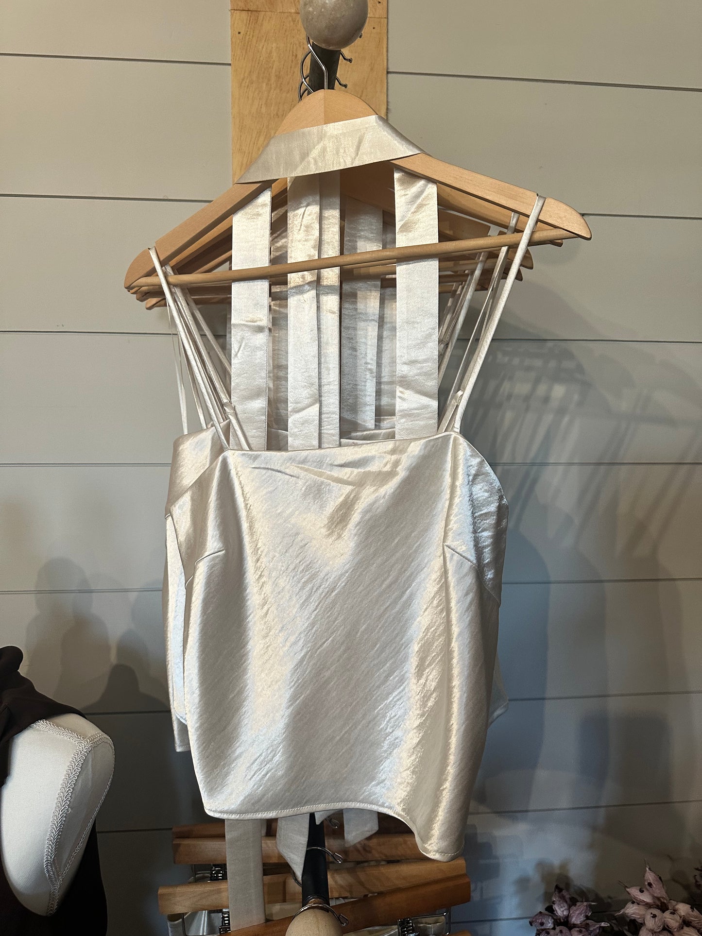 Cyra Neck Tie Top