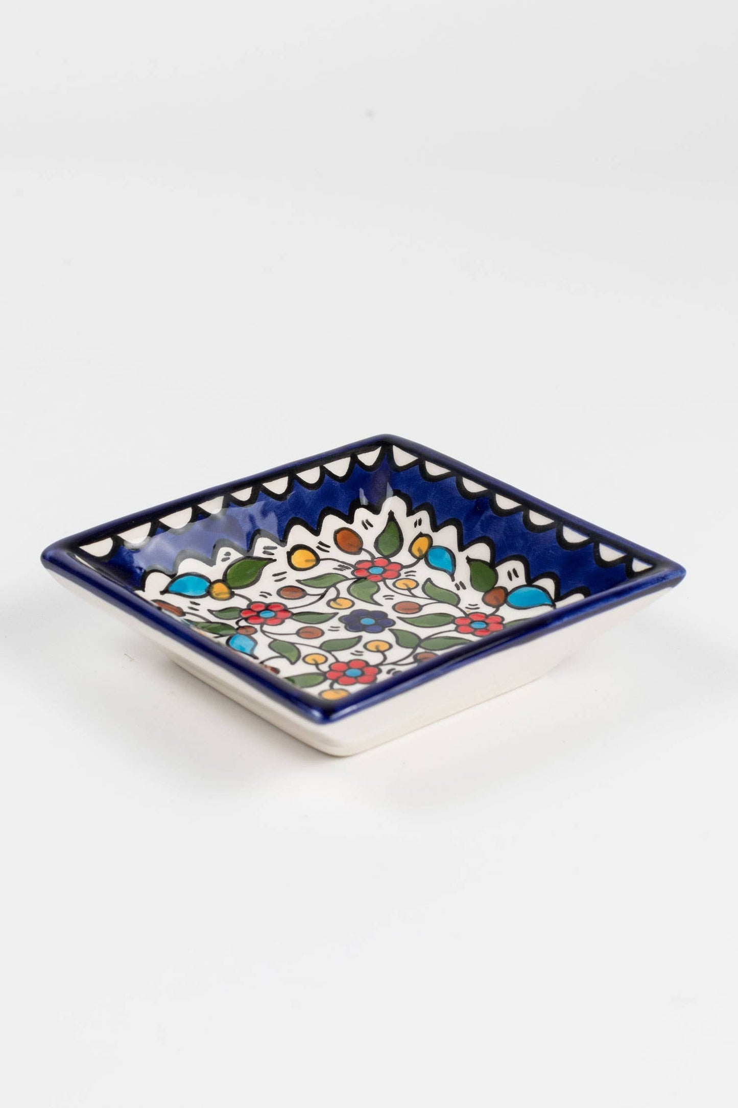 Ten Thousand Villages - Daisies Dipping Dish