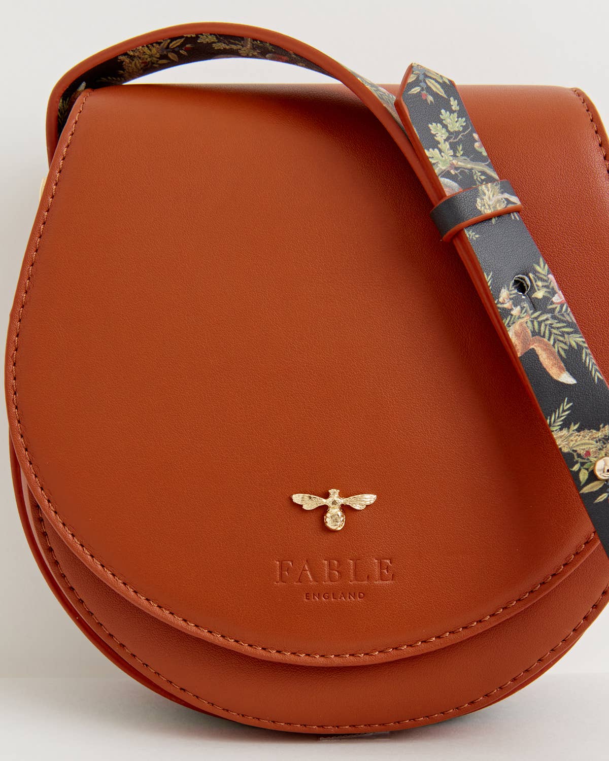 Fable England - A Night's Tale Saddle Bag Tan