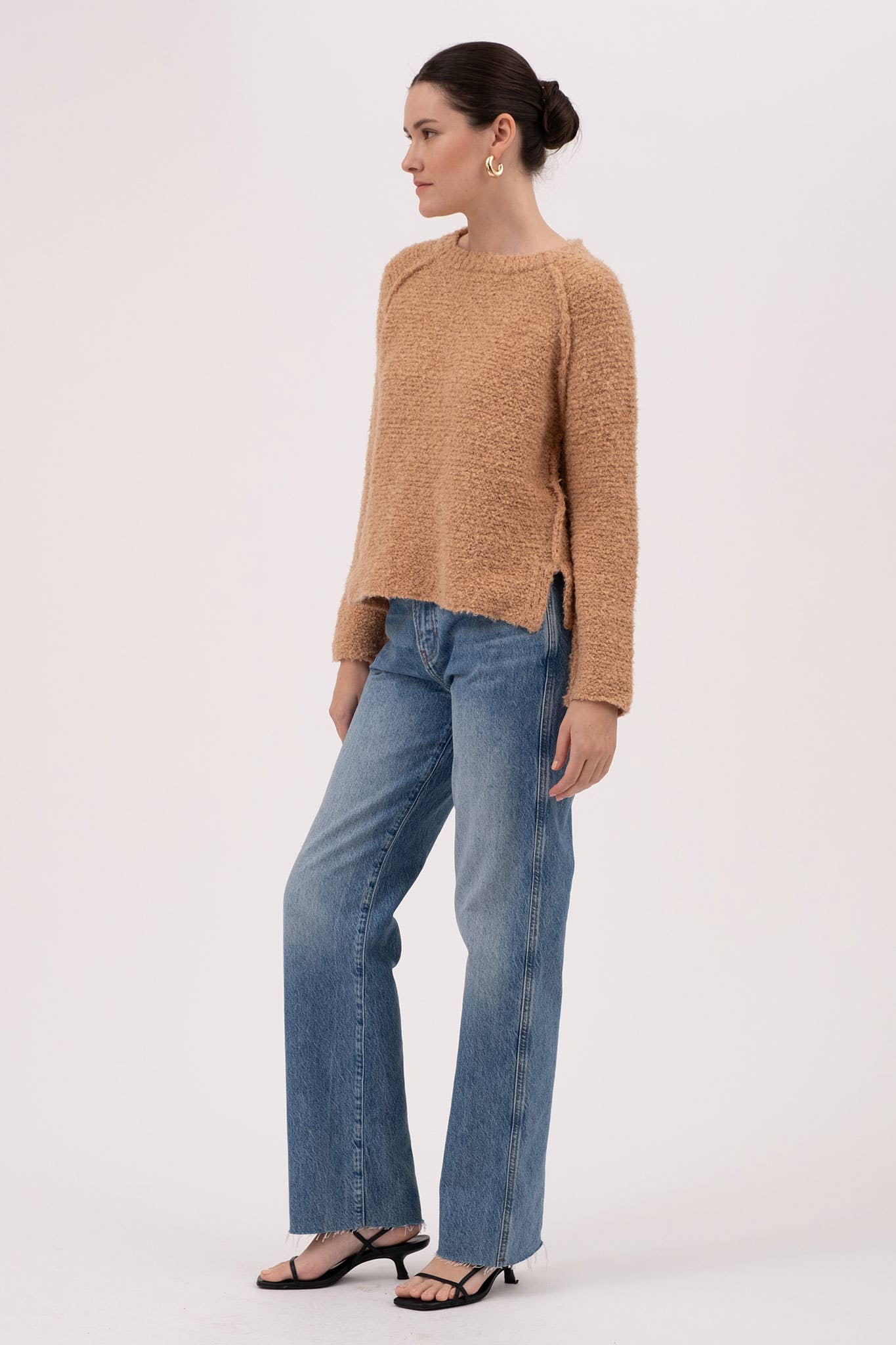 Blu Pepper - EXPOSED SEAM CHUNKY KNIT PULLOVER SWEATER