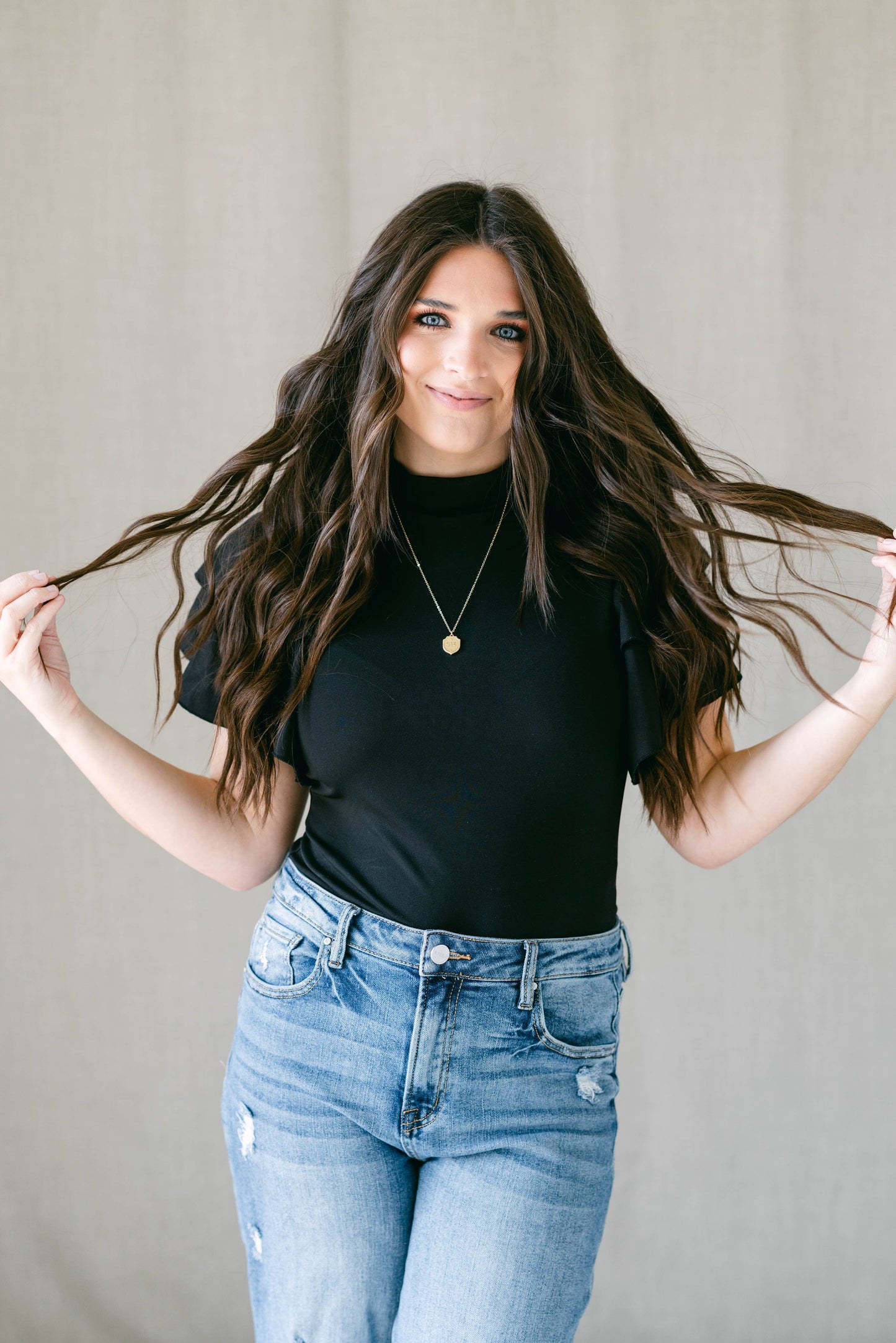 Madison Sterling - Necklace (Petite/Gold) - Psalm 91:4