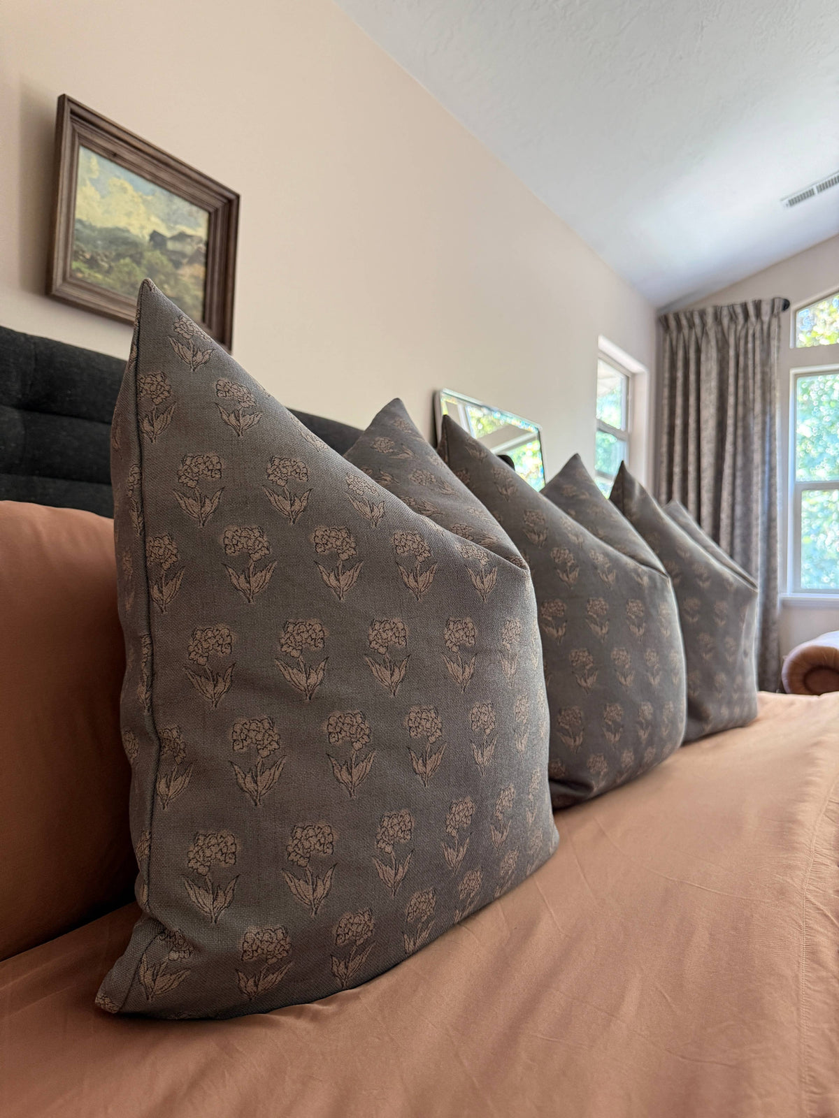 Rennah Collective - Clover Pillow Cover