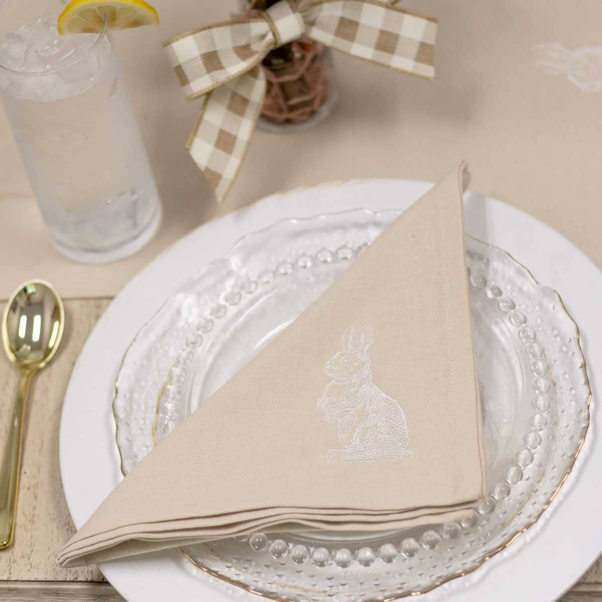 The Royal Standard - Alyse Bunny Napkin   Oat/White   18x18