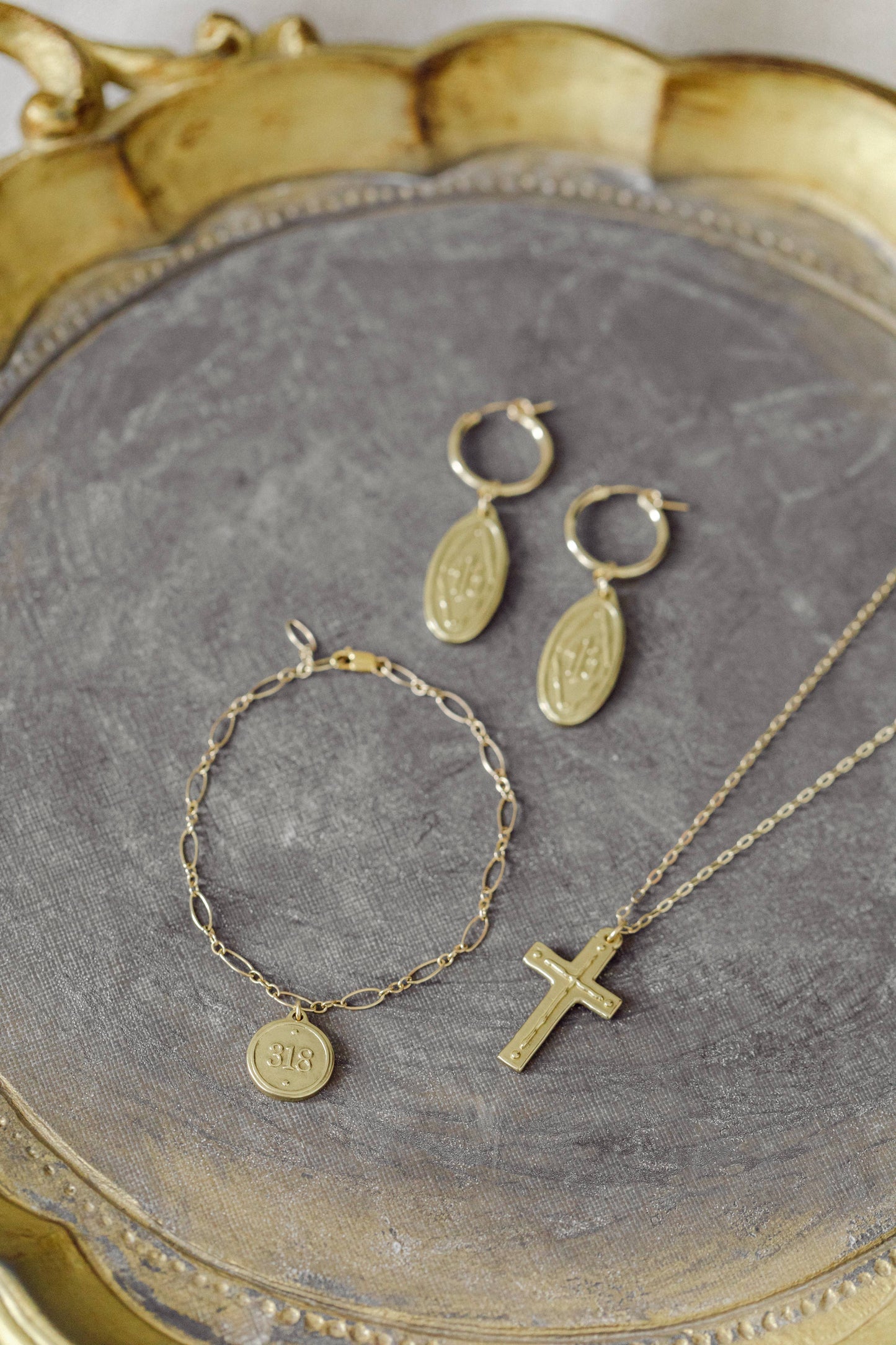Madison Sterling - Bracelet (Petite/Gold) - Ephesians 3:18