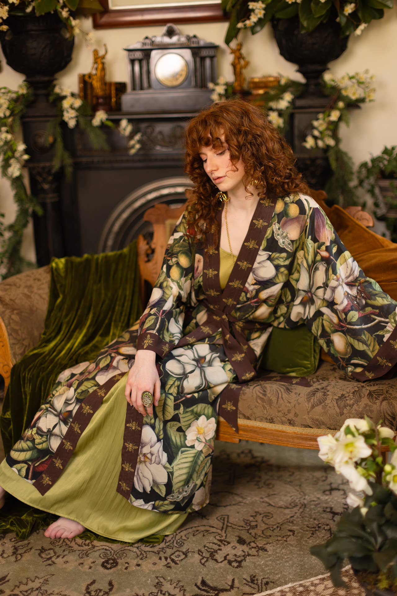 Market of Stars (USA) - Fleur De Lune Opera Duster Kimono Robe w/ Florals & Bees