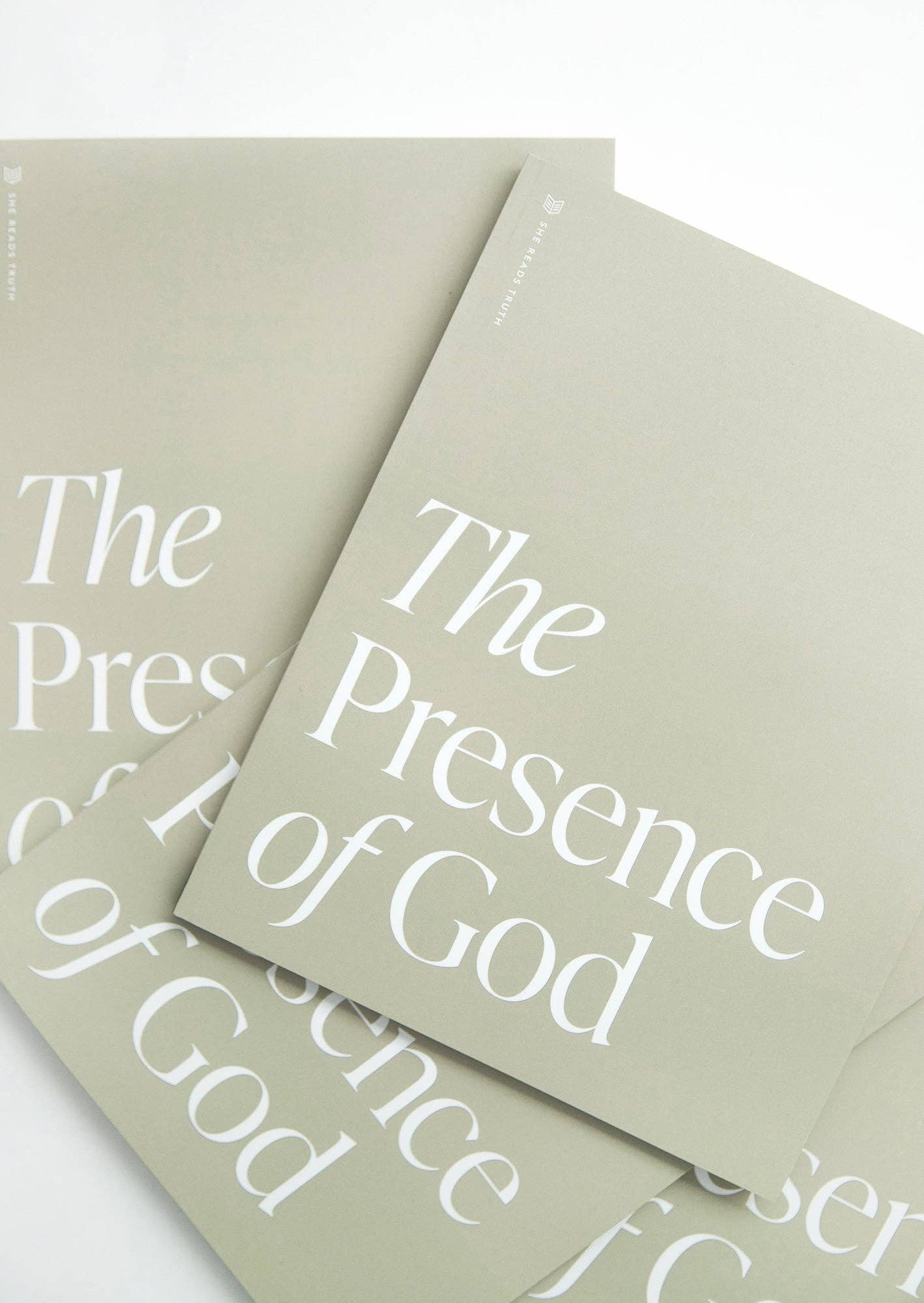 She Reads Truth - The Presence of God Women's Reading Guide