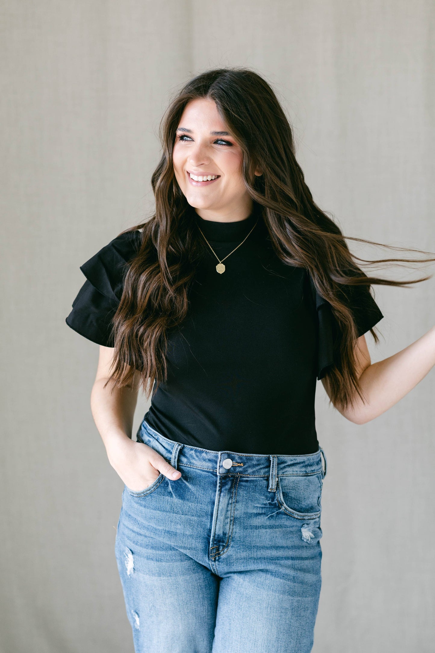 Madison Sterling - Necklace (Petite/Gold) - Psalm 91:4
