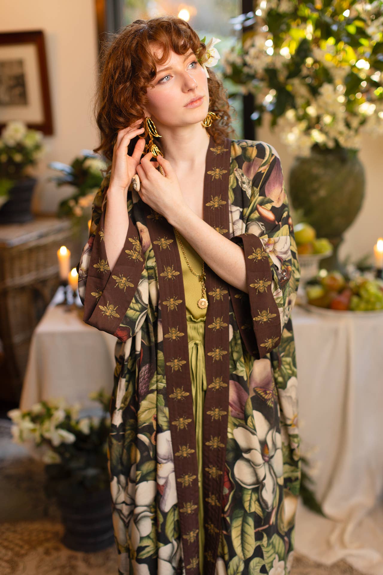 Market of Stars (USA) - Fleur De Lune Opera Duster Kimono Robe w/ Florals & Bees