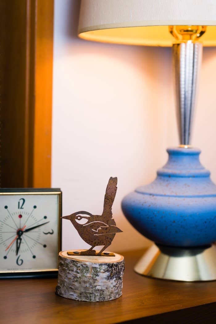 Elegant Garden Design - House Wren Tab