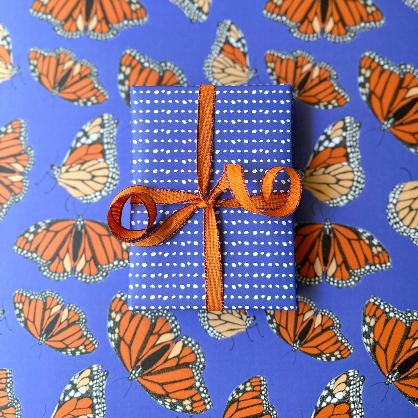 Ballard & Prescott - Monarch Butterfly Wrapping Paper: Single Sheets (Case of 3 Sheets)