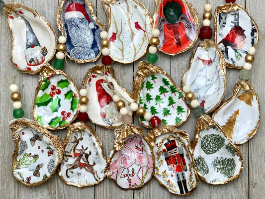 Oyster Ornaments- Decoupage Christmas Designs: Gold Tree