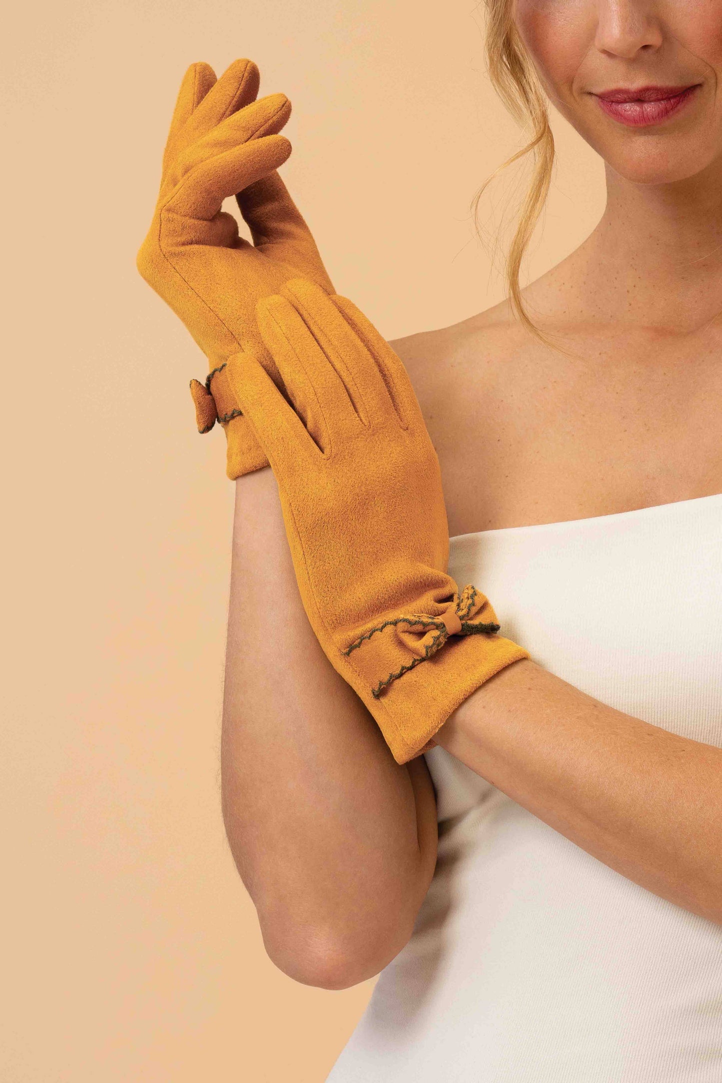 Powder Design inc - Fenella Gloves - Mustard